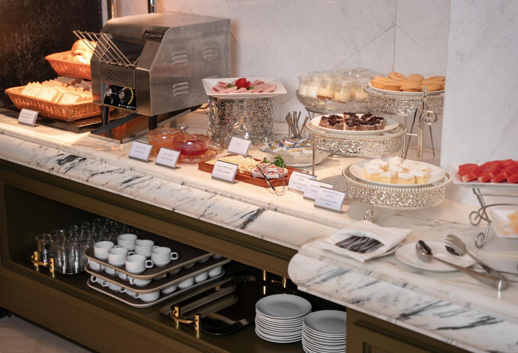 Luxe Paradise Premium Hotel Hanoi Bagian luar foto