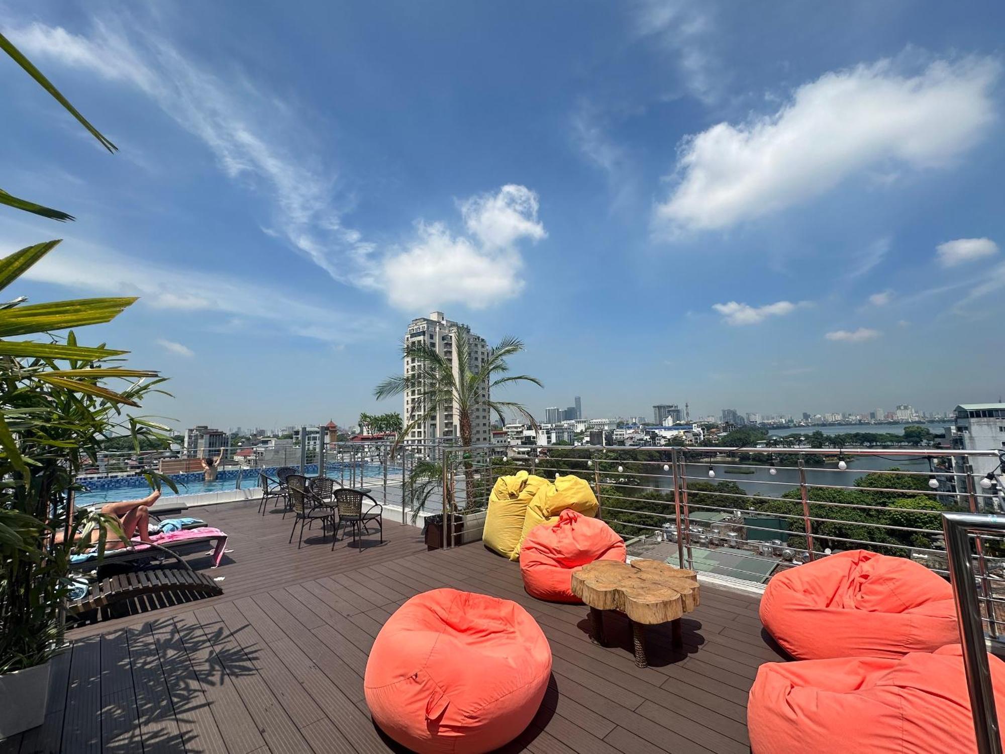 Luxe Paradise Premium Hotel Hanoi Bagian luar foto
